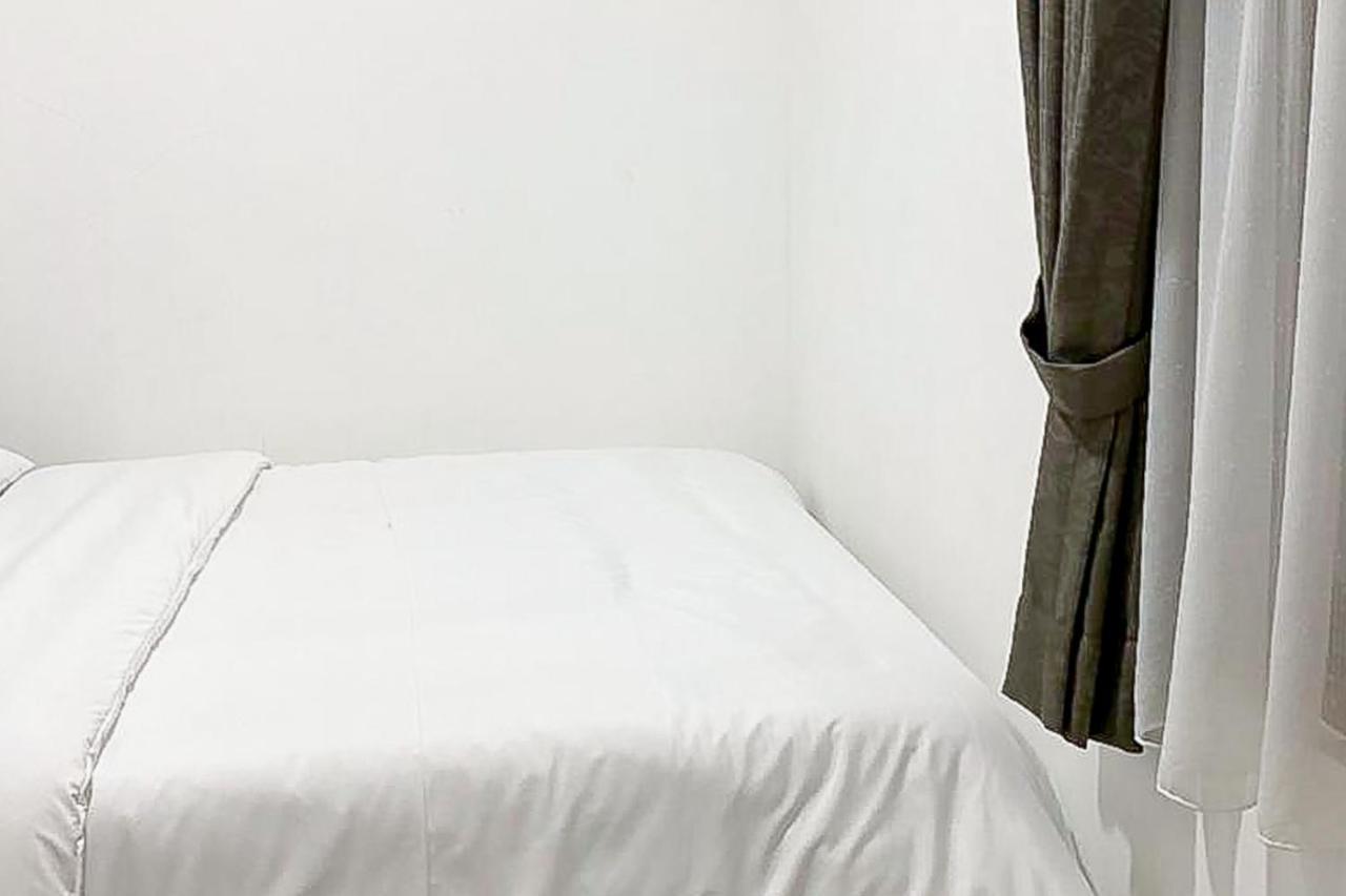 Jabusimo Syariah Redpartner Hotell Jakarta Eksteriør bilde